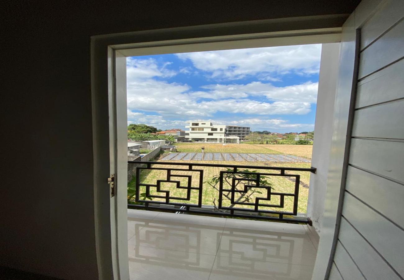 Batukaru Garden 5 Bali Sevilla Residence Canggu Екстериор снимка